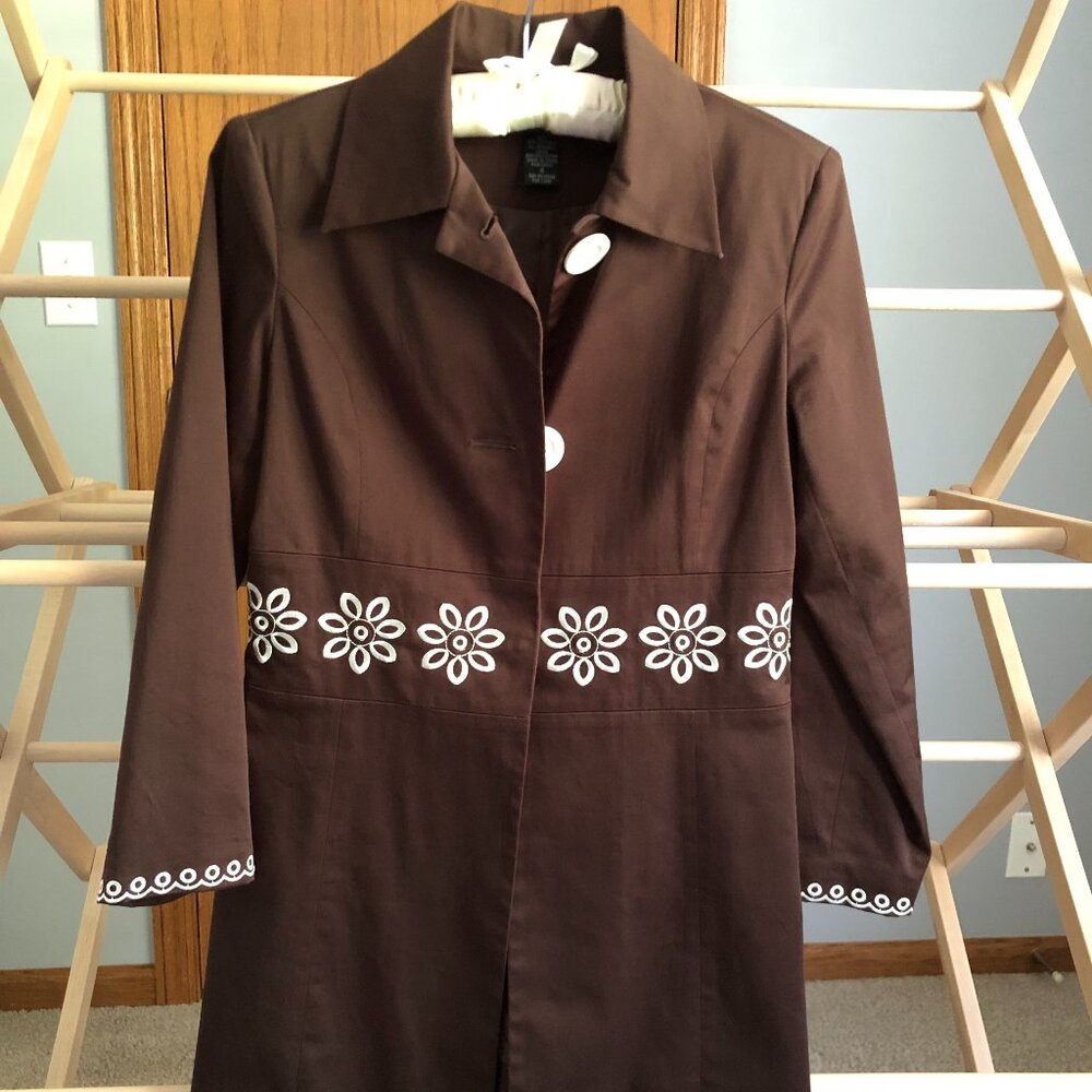 Women's Long Brown Embroidered Blazer / Jacket - Size 4